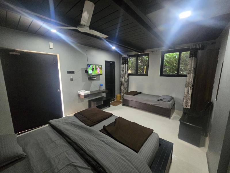 River View Resorts Srikalahasti Exterior foto